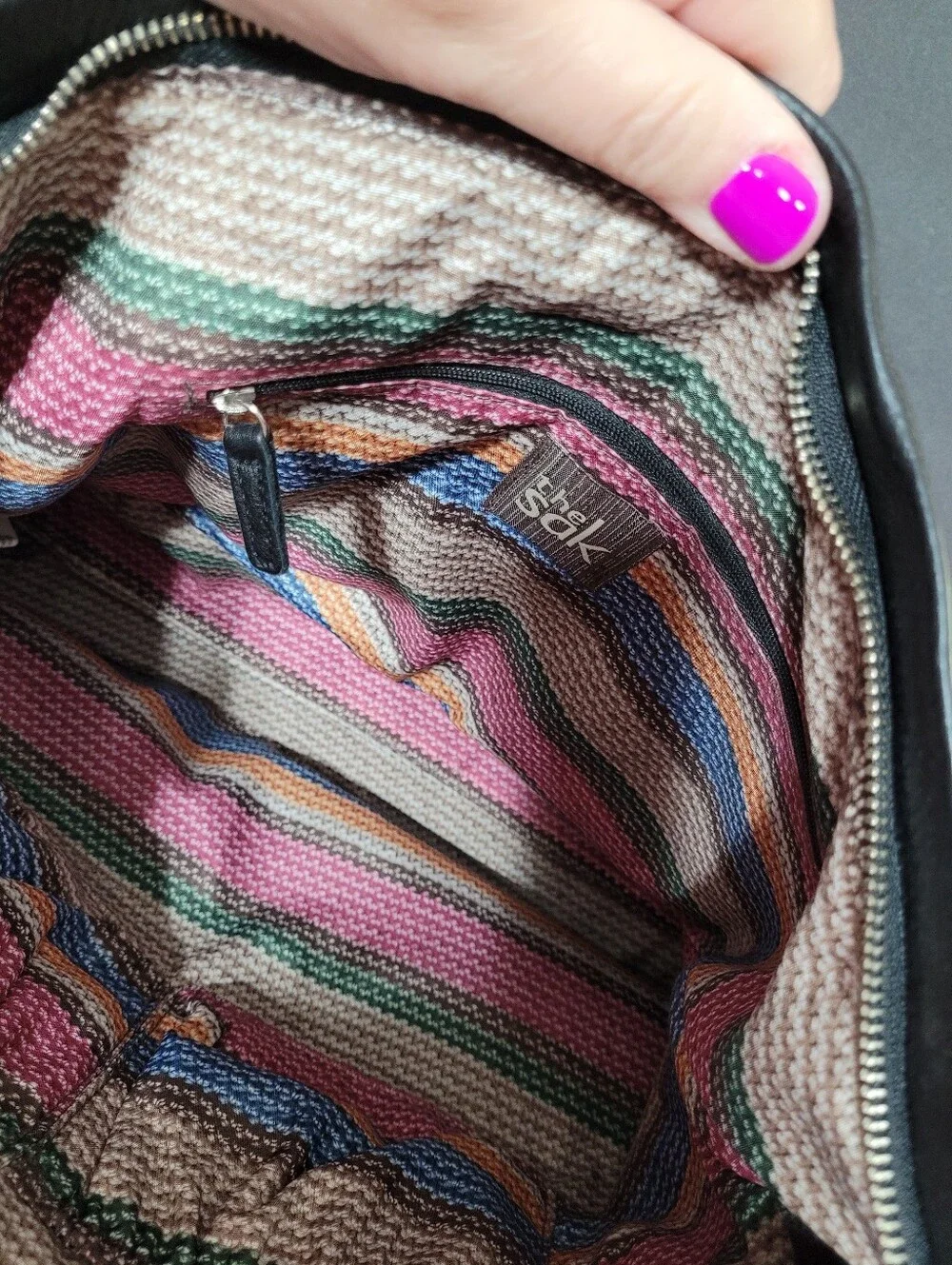 The Sak sak black